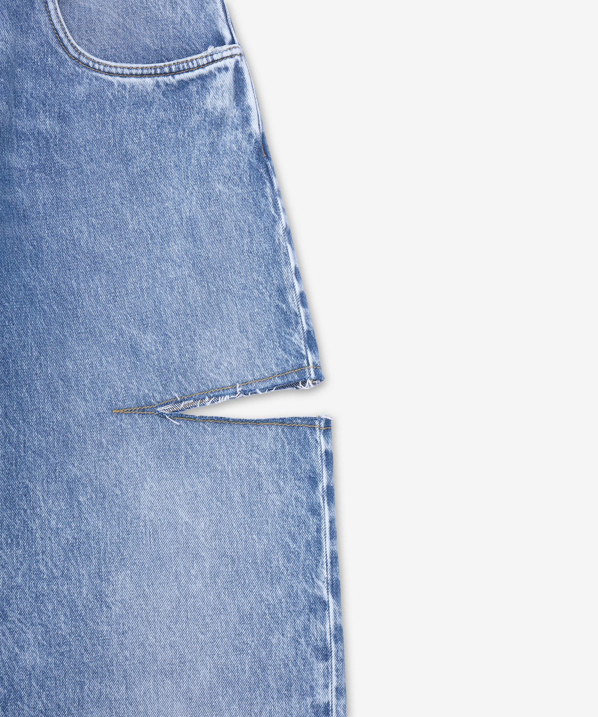 메종 마르지엘라(MAISON MARGIELA) 슬래시 디테일 데님 팬츠 - 블루 / S51LA0051S30513470