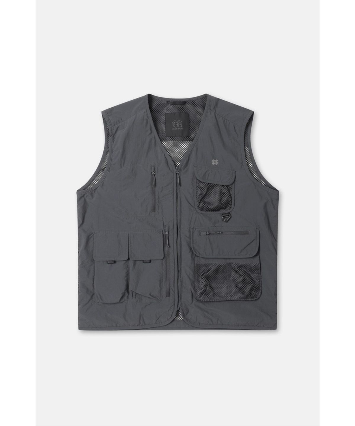 코오롱스포츠(KOLON SPORT) 남성 멀티포켓 베스트 TLVAX26491DGY