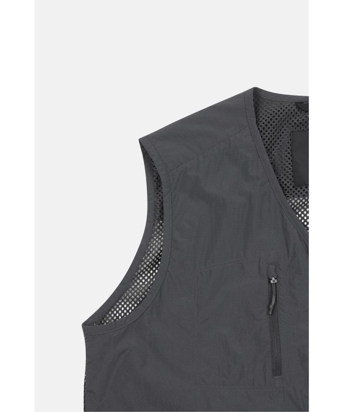 코오롱스포츠(KOLON SPORT) 남성 멀티포켓 베스트 TLVAX26491DGY