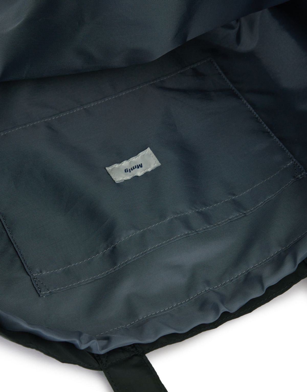 엠엠엘지(MMLG) CPC TYPO LAYOUT TOTE BAG (BLACK)