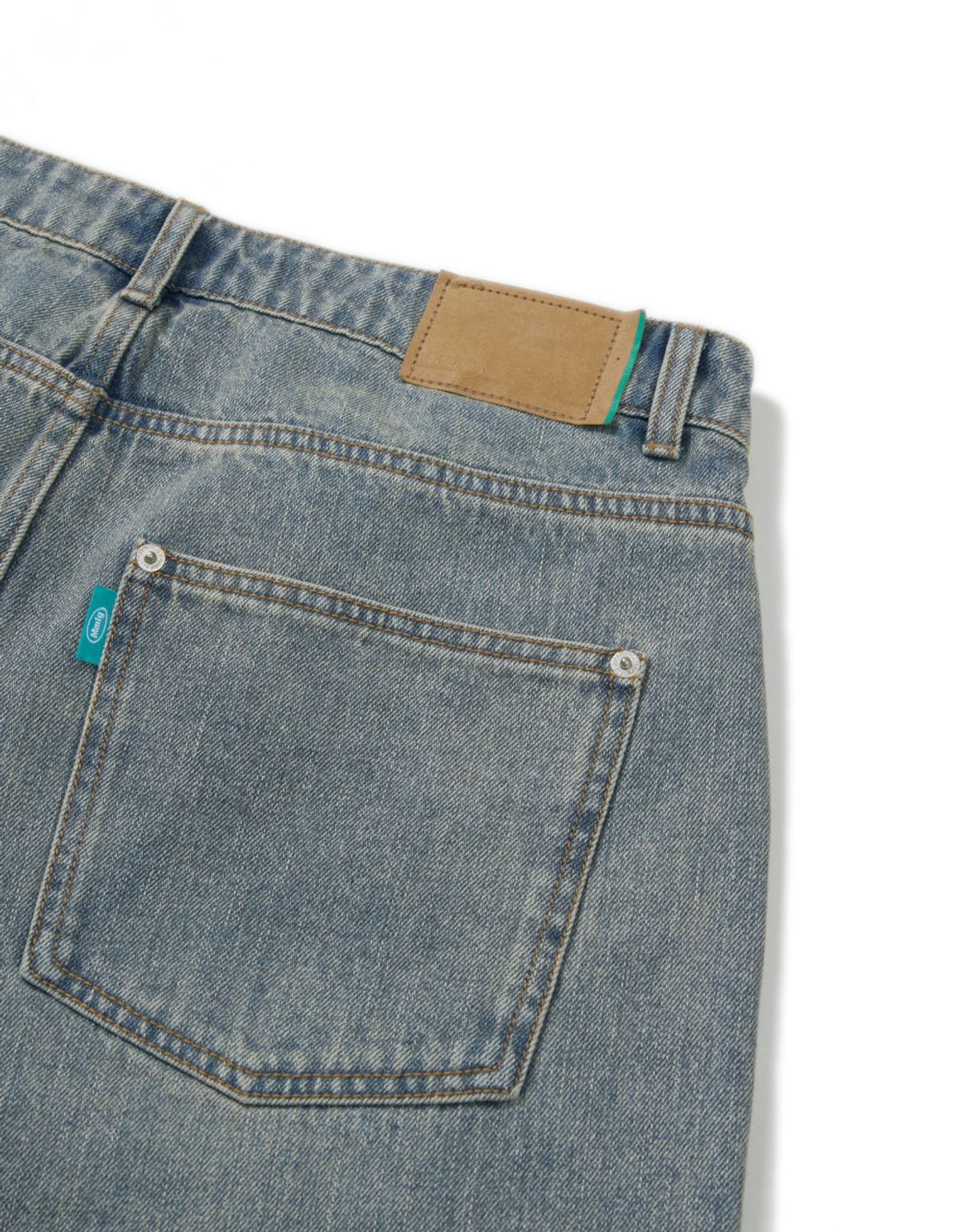 엠엠엘지(MMLG) DISTRESSED WASHED DENIM SHORTS (ASH BLUE)