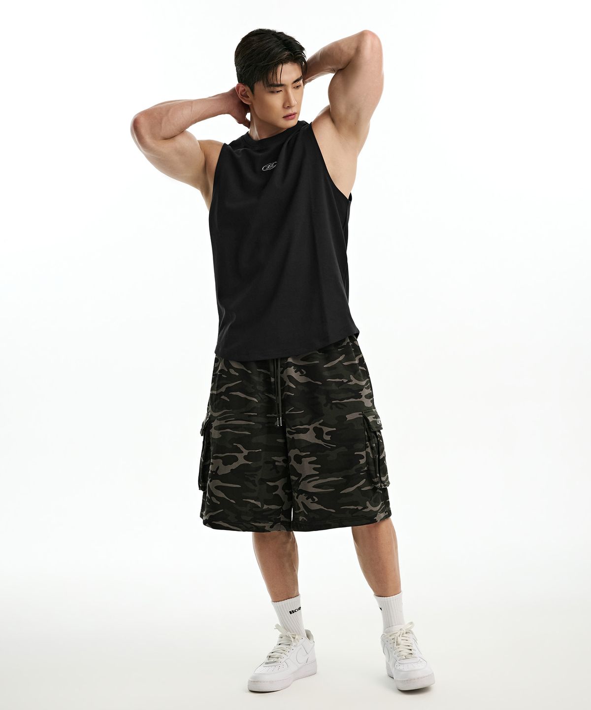 본투윈(BORN TO WIN) SILVER B COMFORT FIT SLEEVELESS [BLACK]