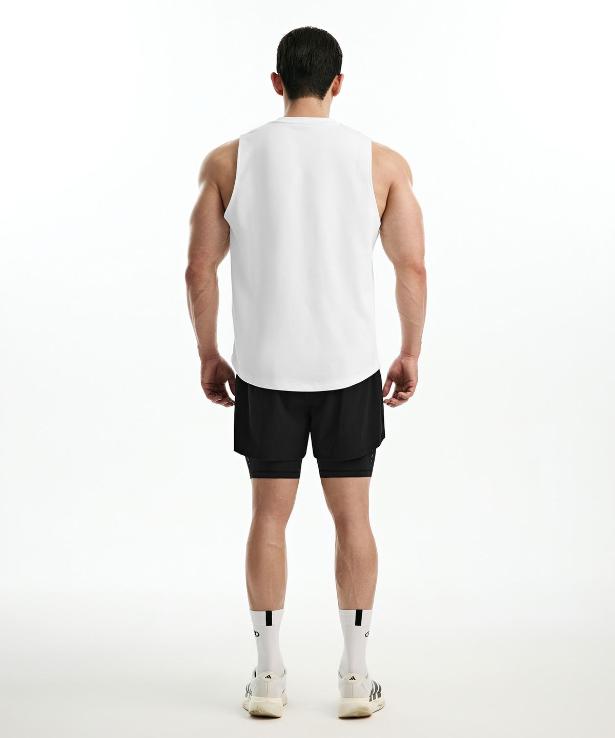 본투윈(BORN TO WIN) SILVER B COMFORT FIT SLEEVELESS [WHITE]