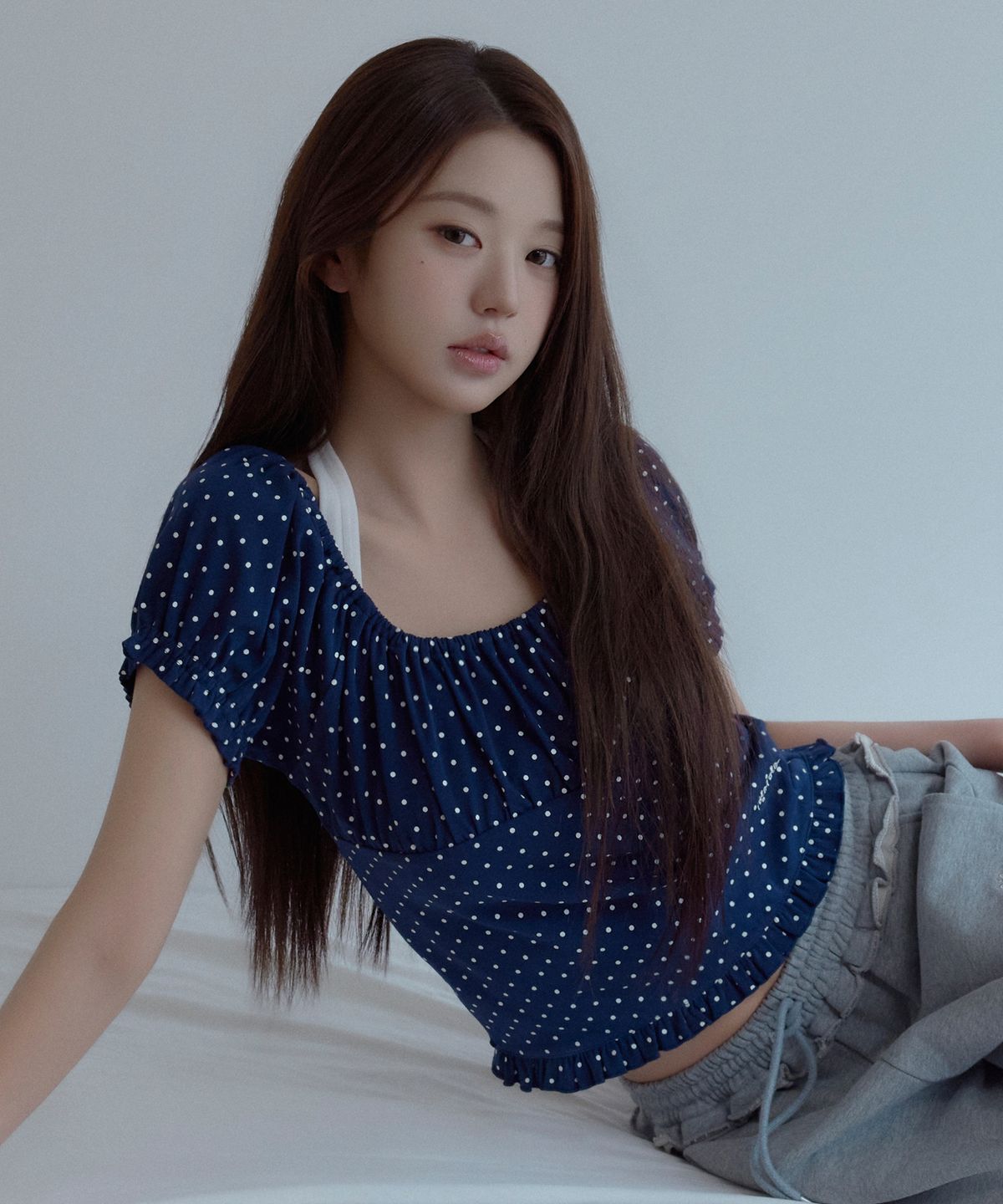 로라로라(ROLAROLA) DOT PUFF T-SHIRT NAVY