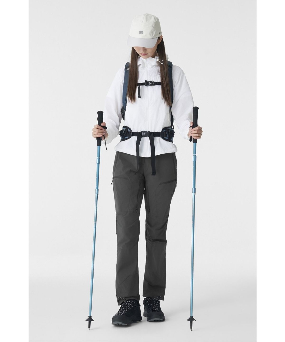 코오롱스포츠(KOLON SPORT) 여성 WIGO 라이트 레귤러핏 팬츠 JKPNM26242DGY