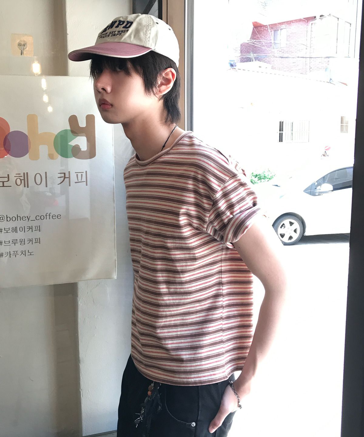 르아르(LEIRE) 에센셜 스트라이프 크롭 티셔츠 [브라운]