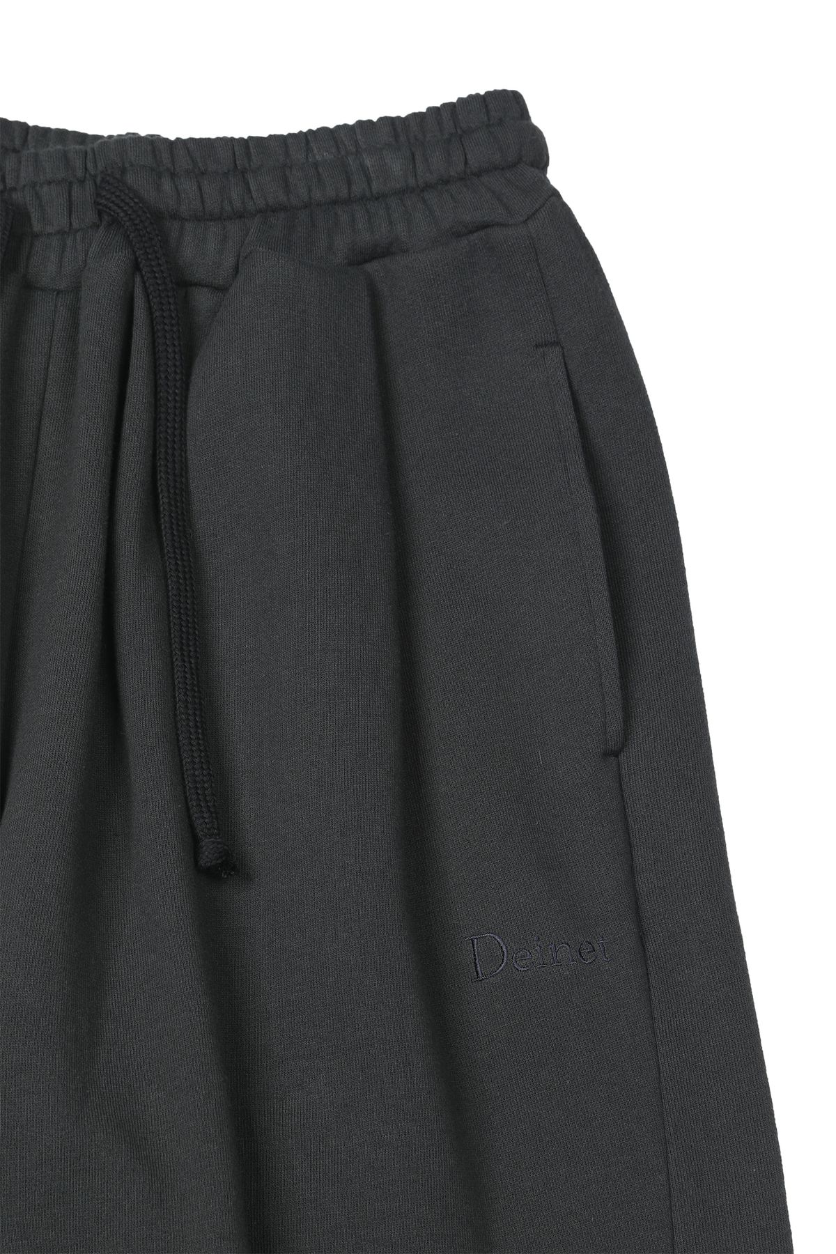 다이닛(DEINET) REVERSE CUT SWEATPANTS IN CHARCOAL