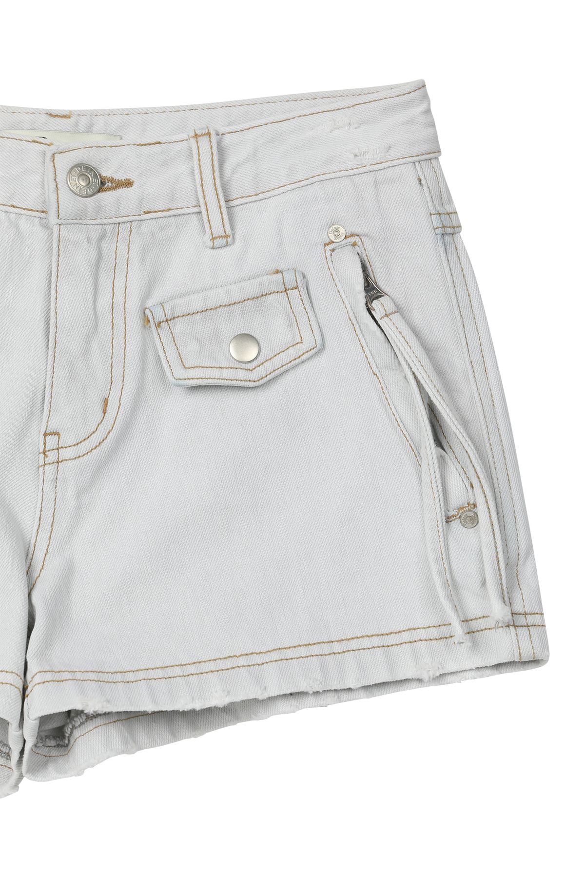 다이닛(DEINET) DENIM SHORTS IN ICE BLUE