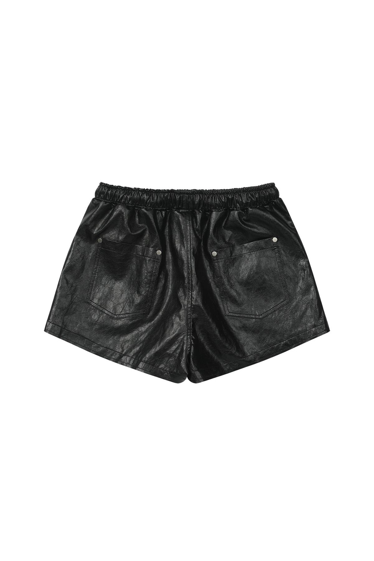 다이닛(DEINET) STUD POINT FAUX LEATHER SHORTS IN BLACK