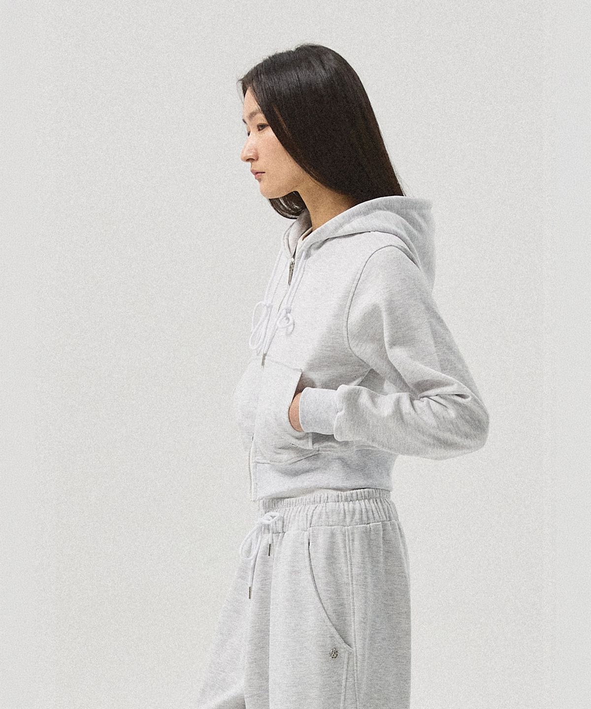 아흐레(AHRE) Aro Cropped Zip-Up Hoodie_WHITE MELANGE