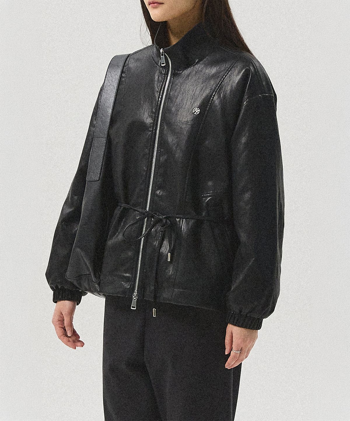 아흐레(AHRE) Lev Faux Leather Windbreaker Jacket_BLACK