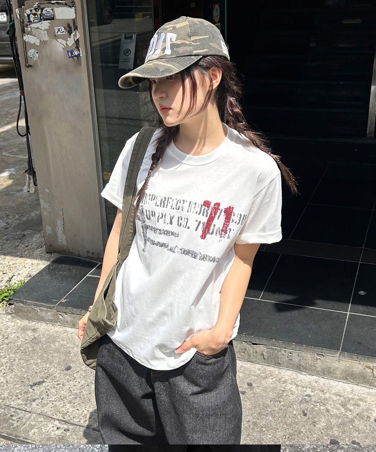 기철(KICHUL) 71-Node T-shirt (White)
