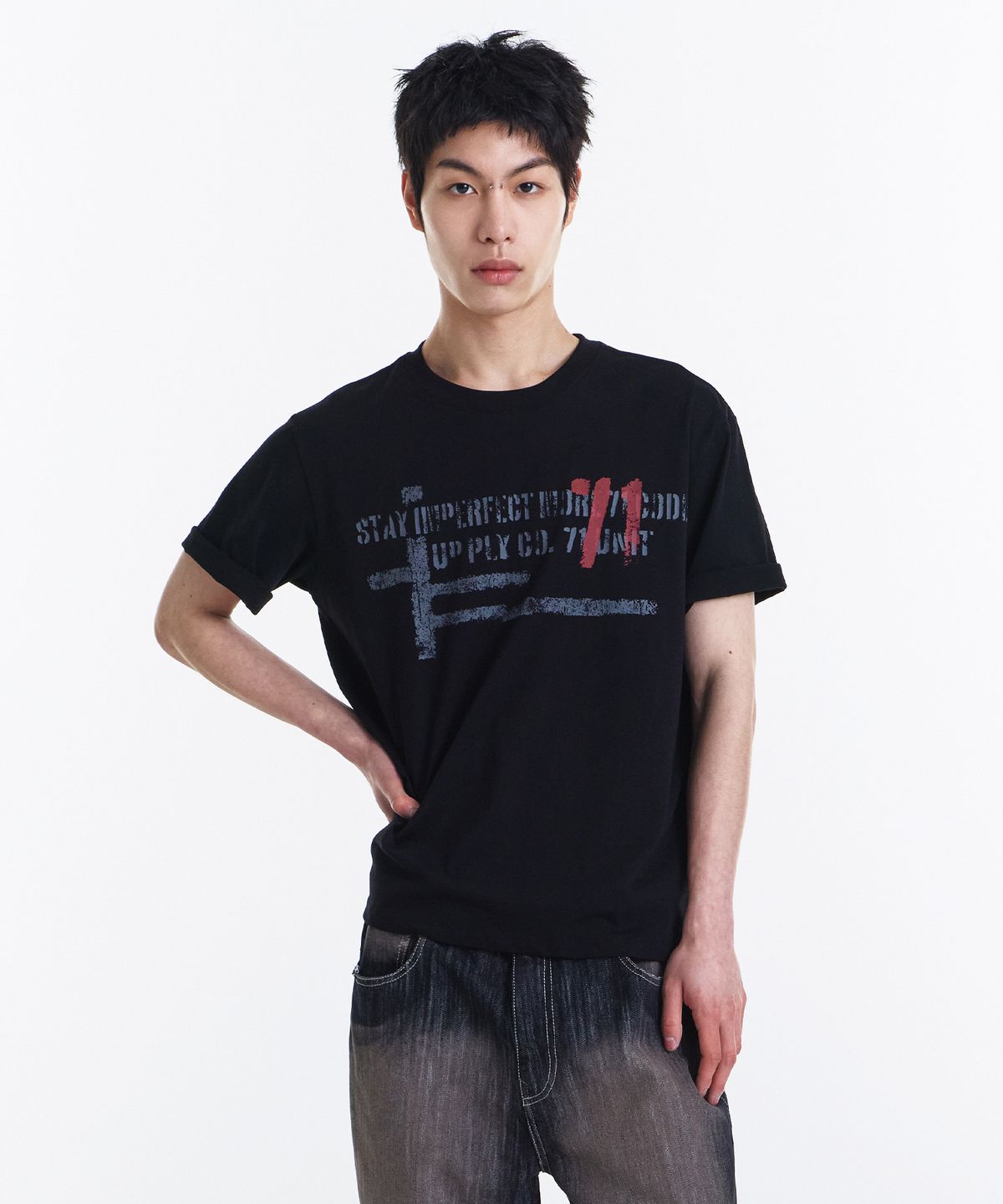 기철(KICHUL) 71-Node T-shirt (Black)
