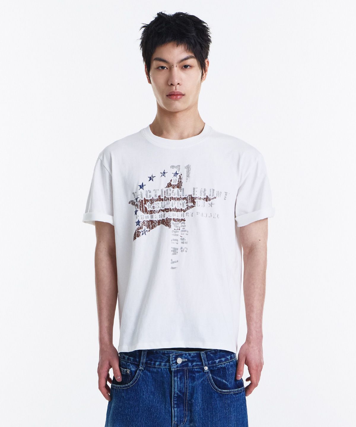 기철(KICHUL) Star Supply T-shirt (White)