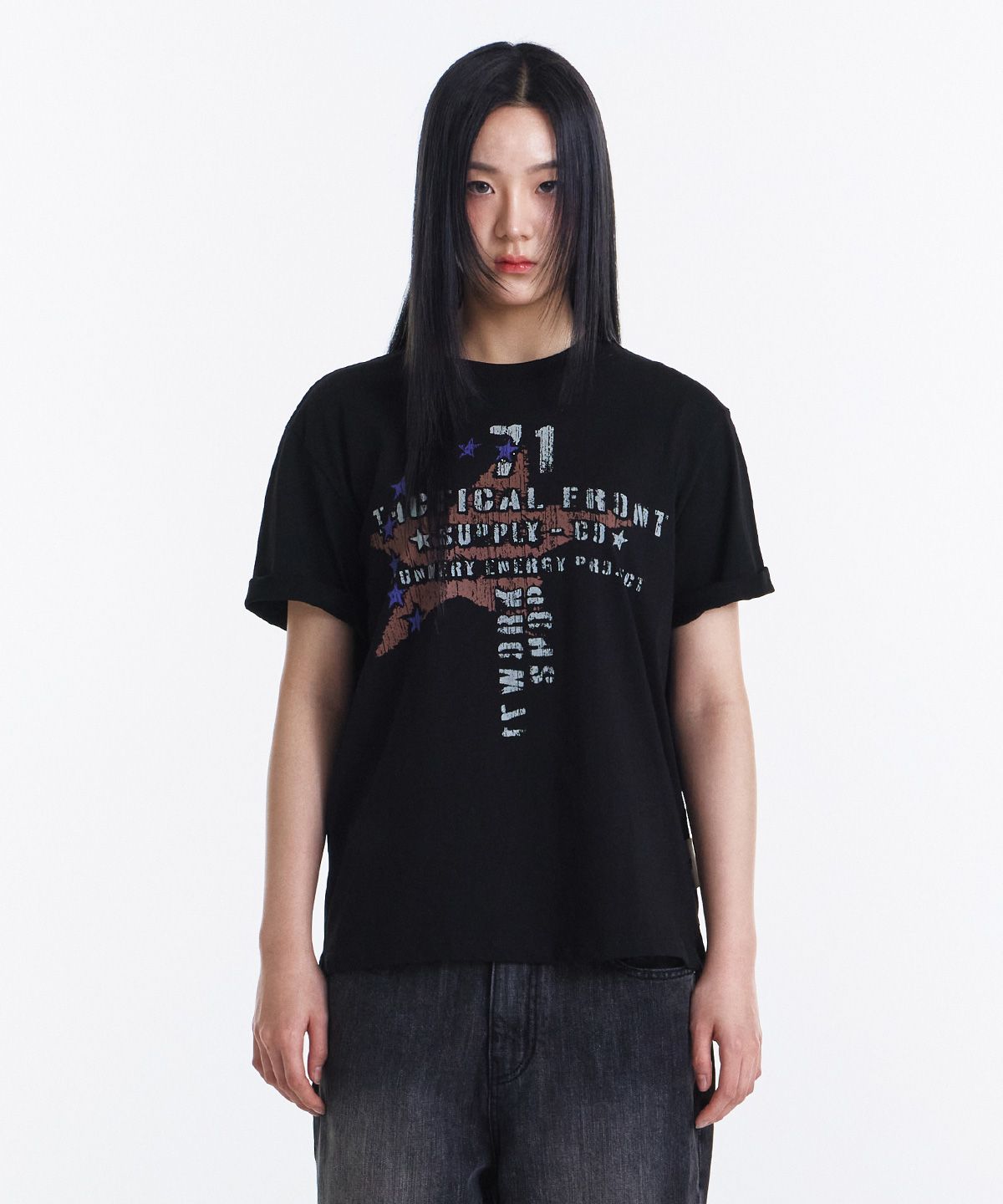 기철(KICHUL) Star Supply T-shirt (Black)