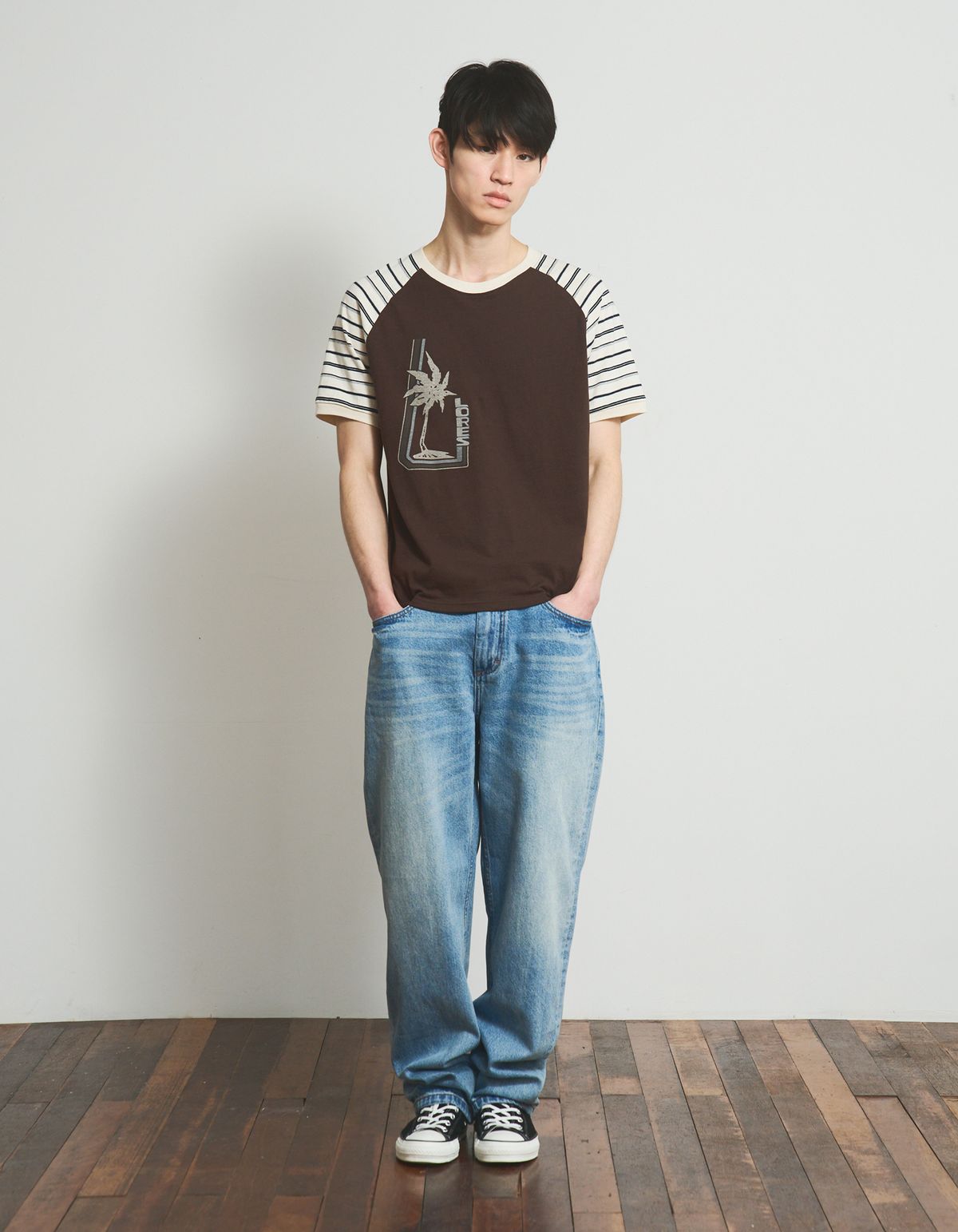 로어즈(LORES) Raglan Paneled Tee - Brown