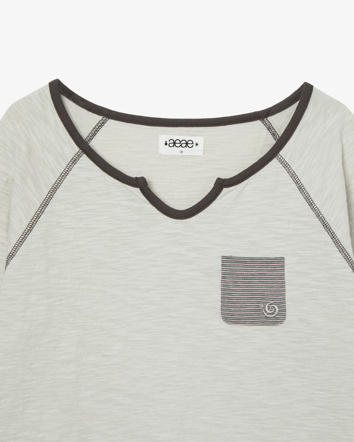 에이이에이이(AEAE) LAYERED SLEEVE TEE [IVORY]
