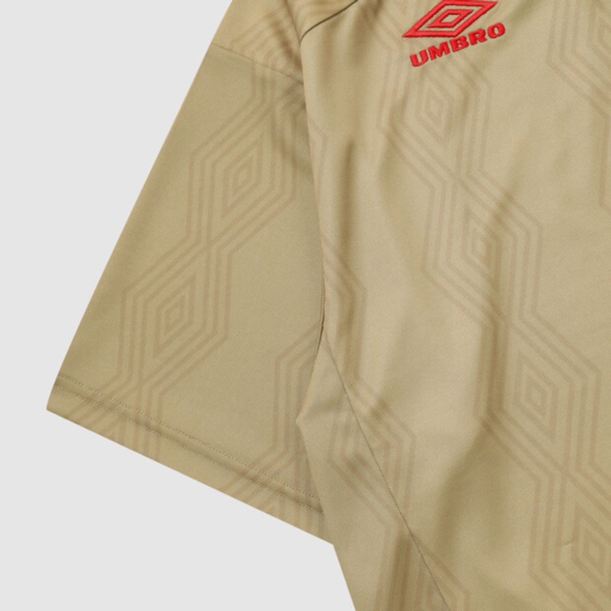 엄브로(UMBRO) [UMB X TOGA] 반팔 게임 셔츠 베이지 UR111ORJ21