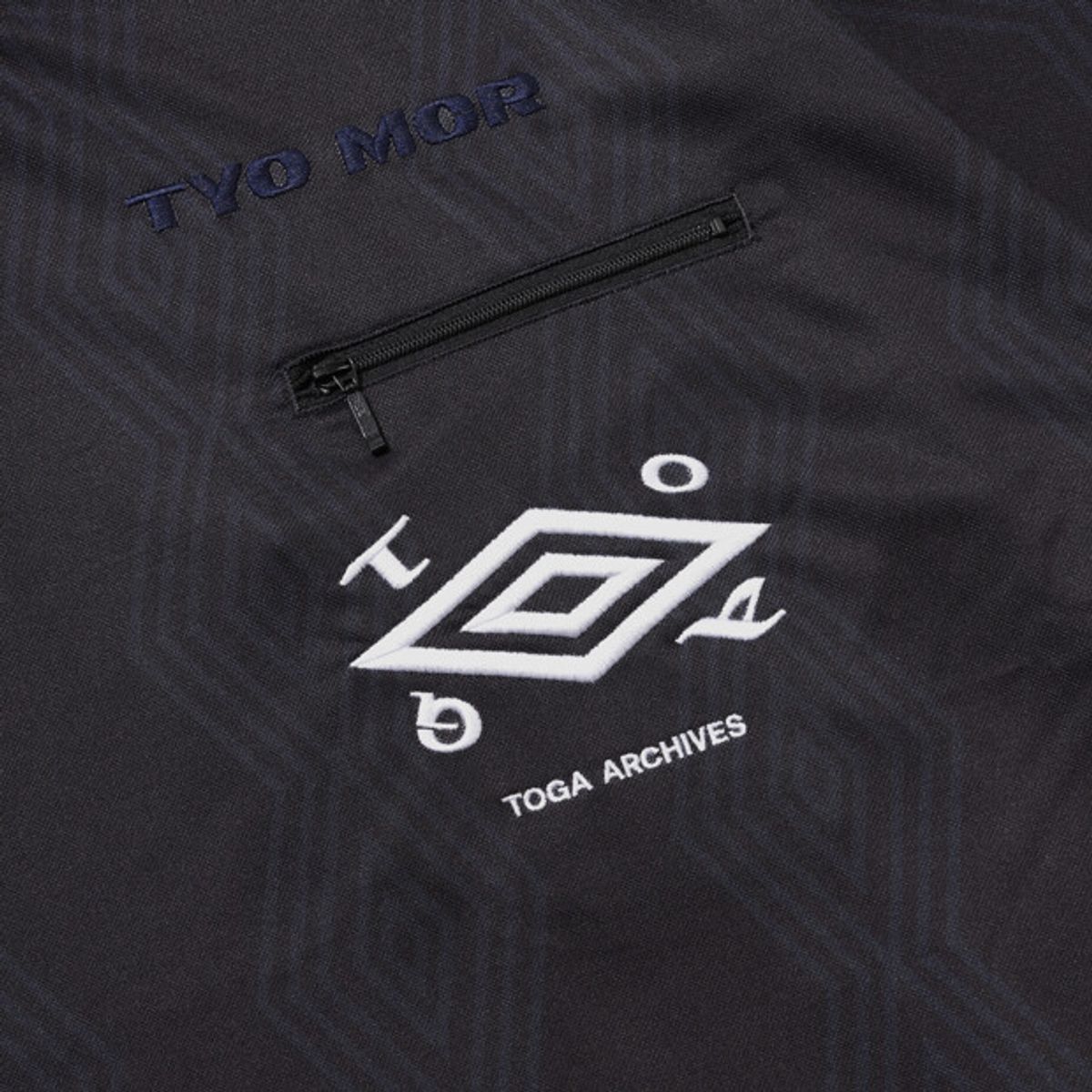 엄브로(UMBRO) [UMB X TOGA] 긴팔 게임 셔츠 블랙 UR111ORJ22