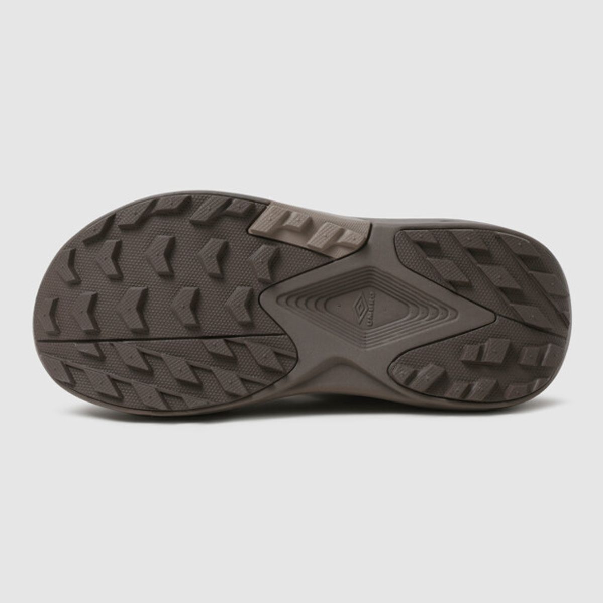 엄브로(UMBRO) CUTOUT (컷아웃) 카키 UR223ESA42
