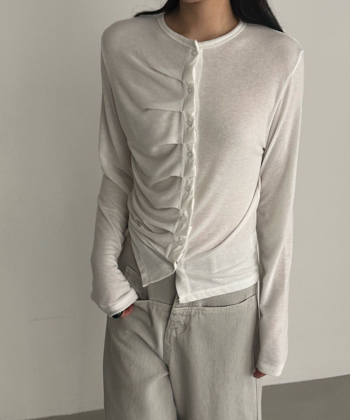 아포엠(APOEM) Drape Button Cardigan (3C)