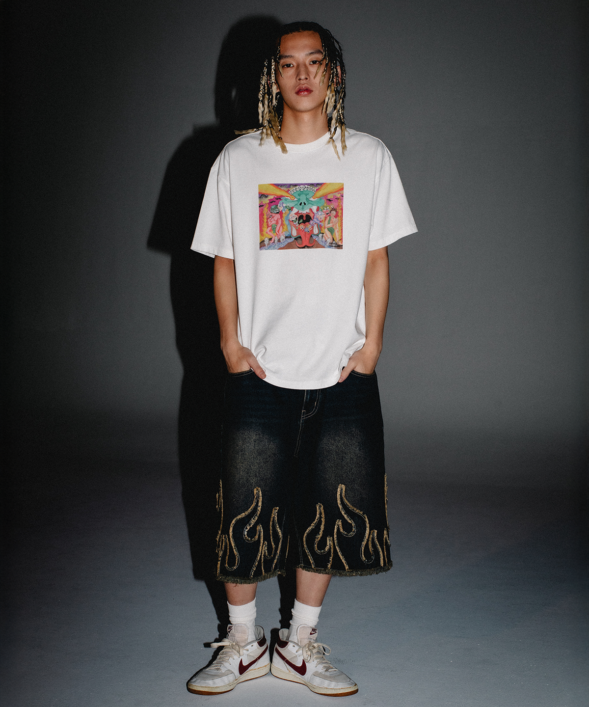 위캔더스(WKNDRS) FLAME DENIM SHORTS (S.BLACK)