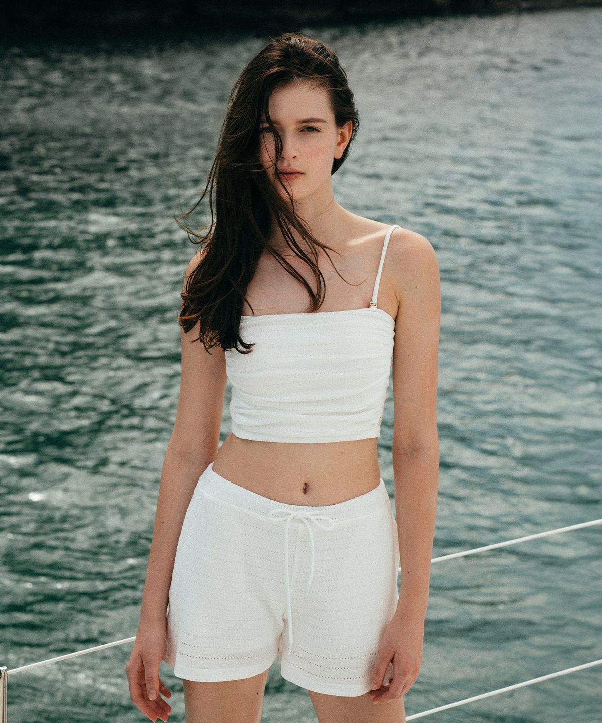 라메레이(LAMEREI) White Punching Short Leggings Swim Pants[LMBESW244]-White