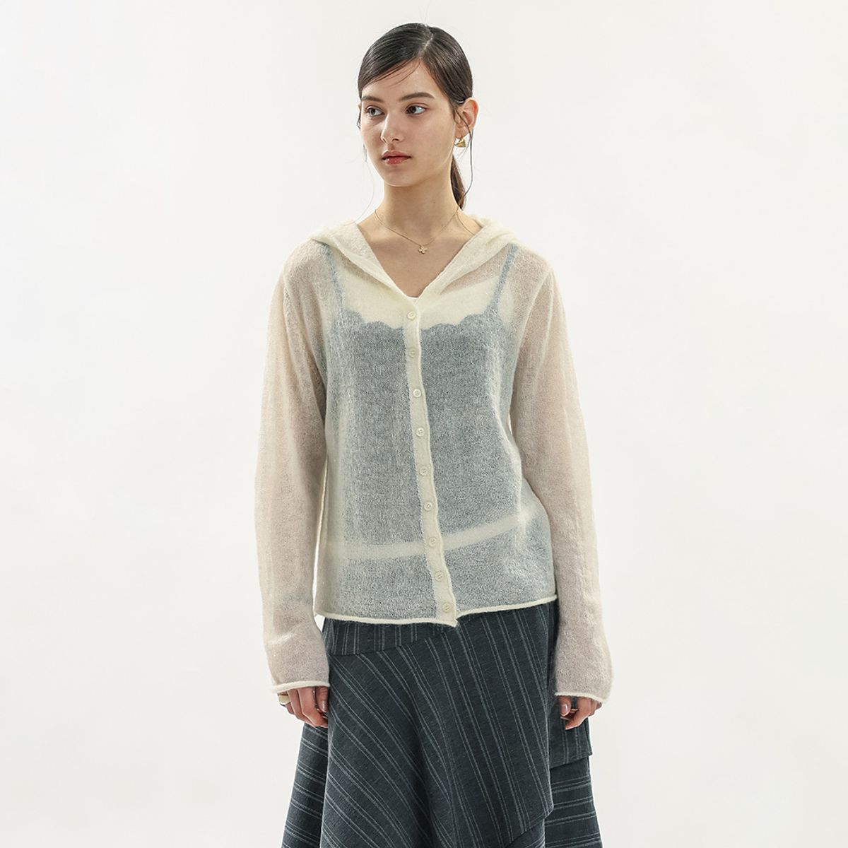 웬스데이딜라잇(WEDNESDAY DELIGHT) WD_Ivory hooded knit cardigan
