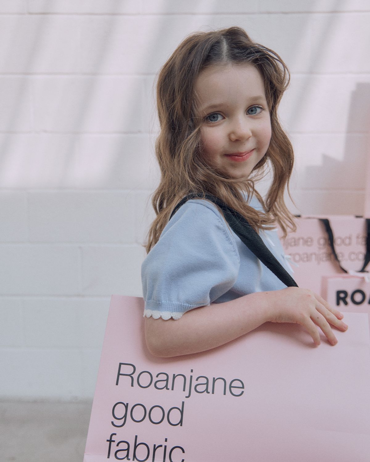 로아앤제인(ROANJANE) 블루벨 니트