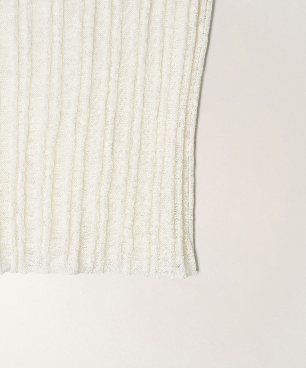 튜드먼트(TTUDEMENT) TWO-WAY SHORT SLEEVE KNIT TOP_IVORY
