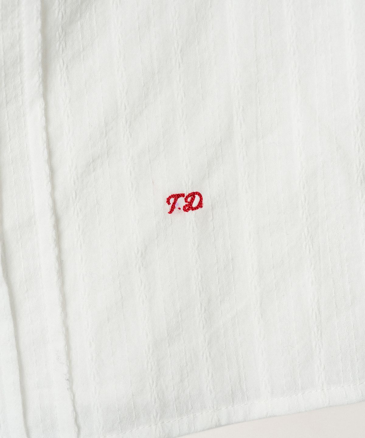 튜드먼트(TTUDEMENT) EYELET OFF-SHOULDER BLOUSE_WHITE