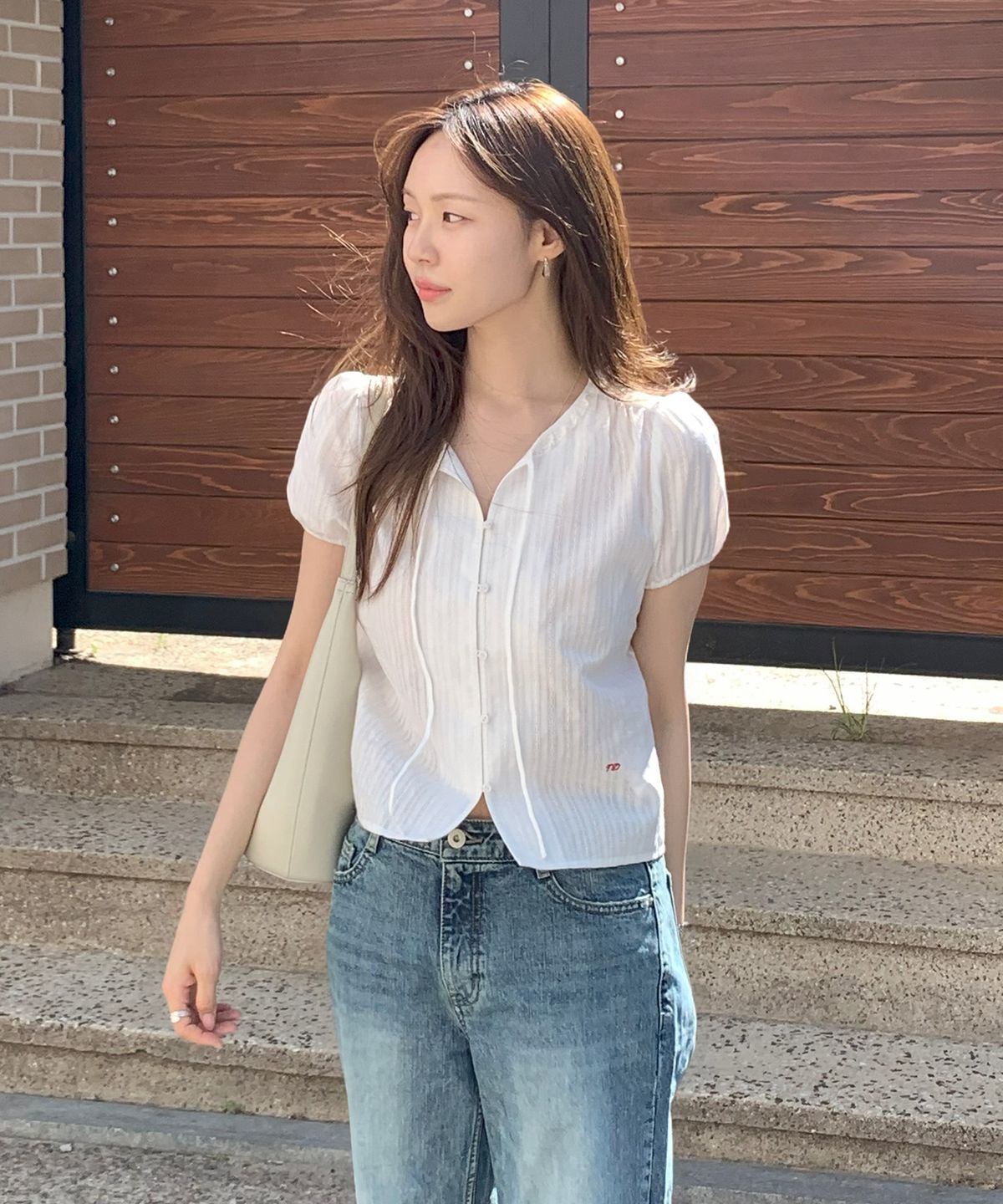 튜드먼트(TTUDEMENT) EYELET LACE PUFF BLOUSE_WHITE