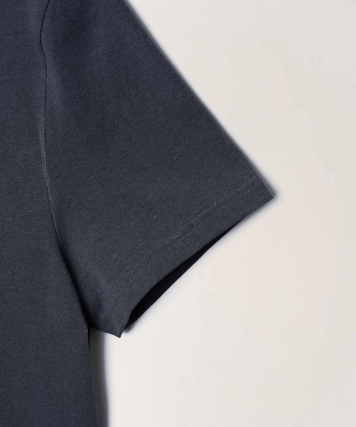 튜드먼트(TTUDEMENT) TEA CAN GRAPHIC T-SHIRT_CHARCOAL