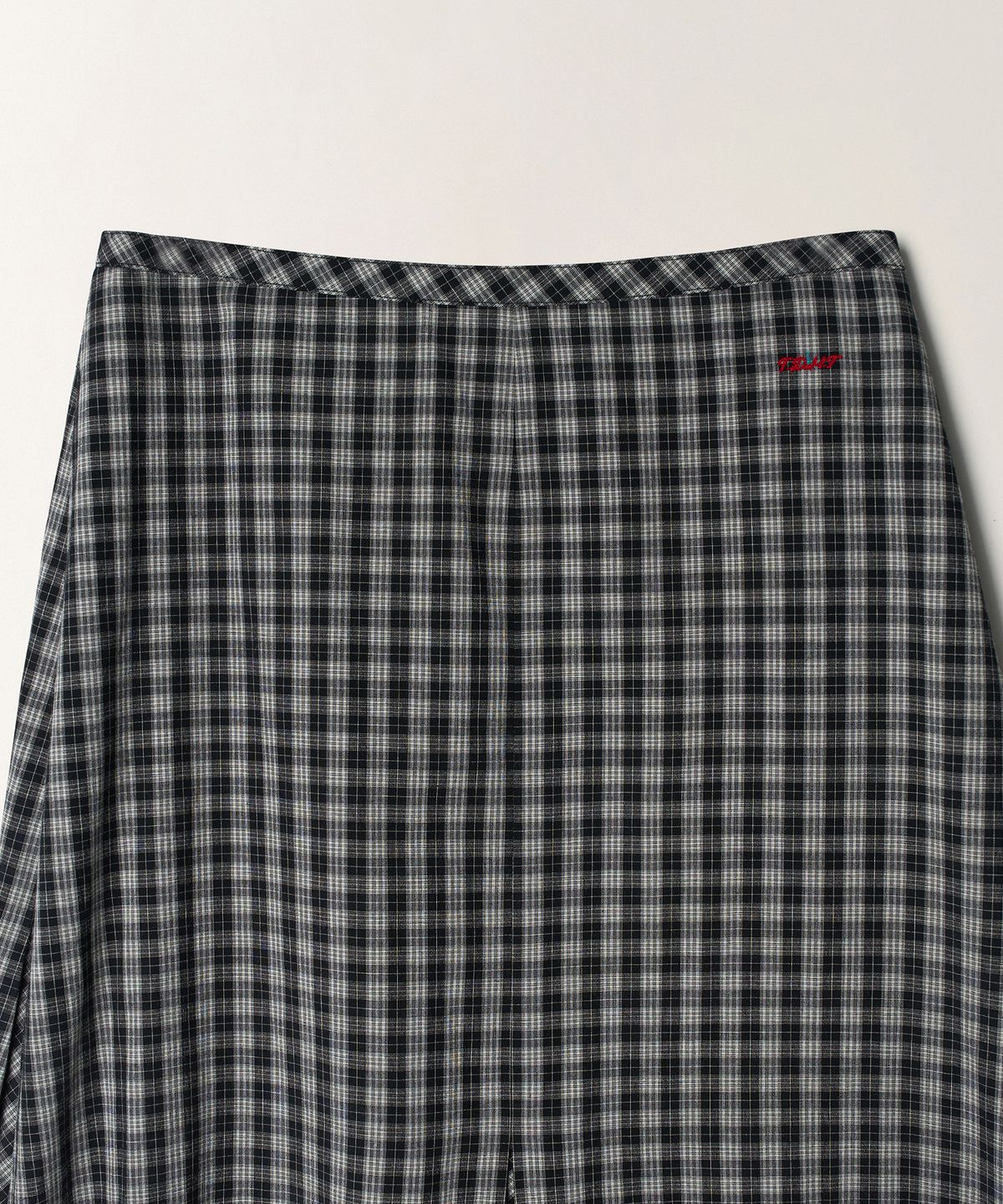 튜드먼트(TTUDEMENT) CHECK MAXI SKIRT_BLACK CHECK