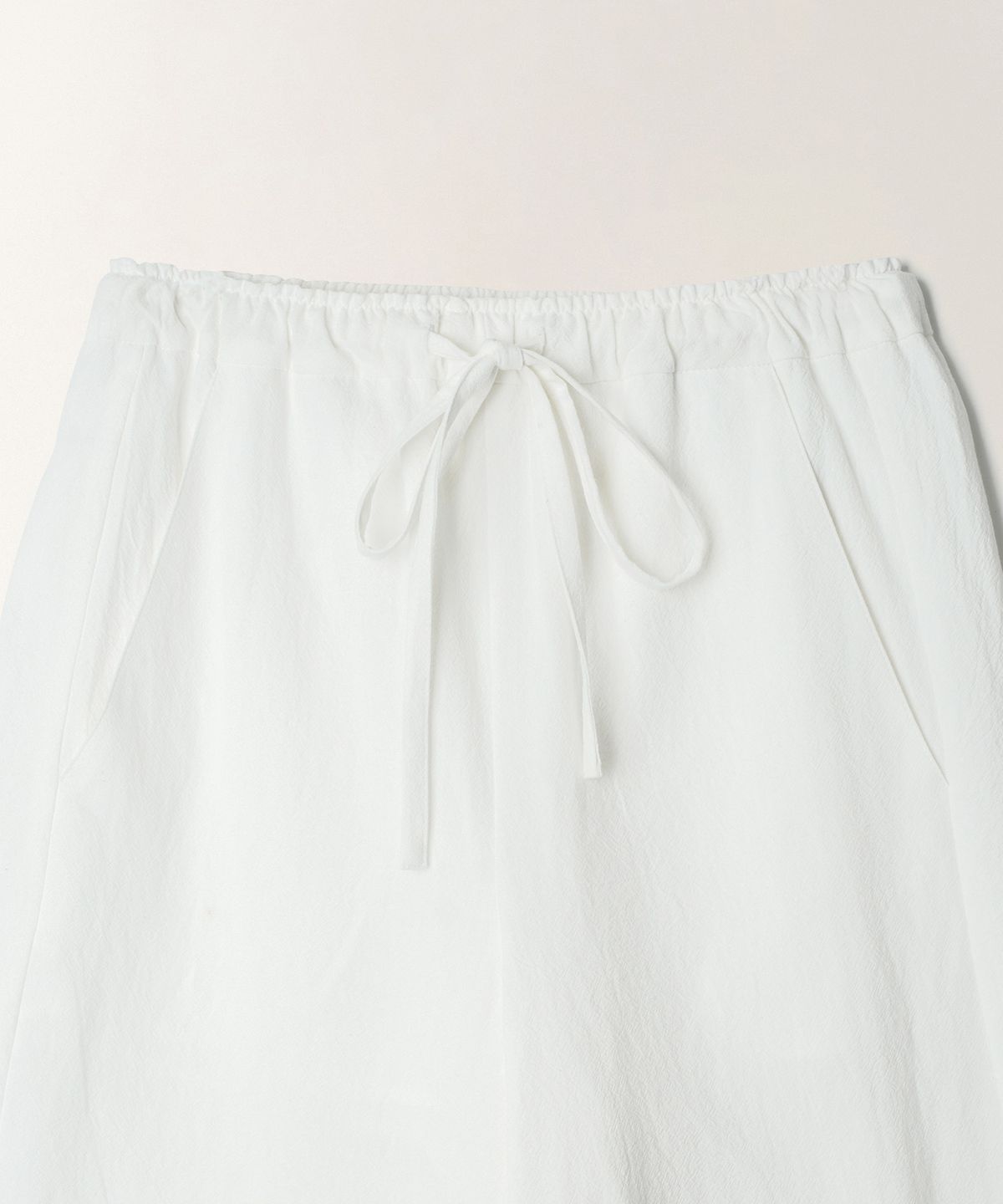 튜드먼트(TTUDEMENT) RELAXED WIDE PANTS_WHITE