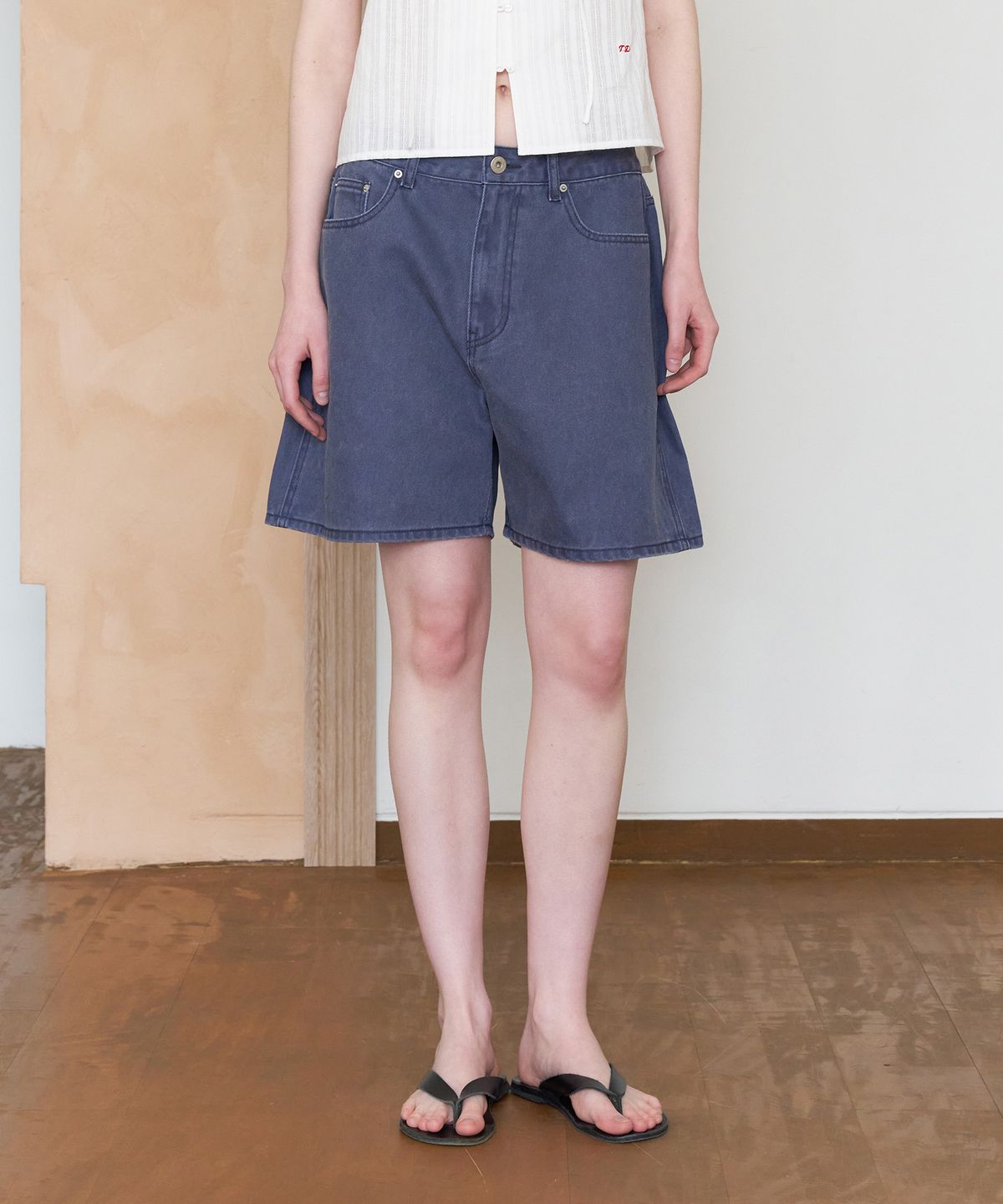 튜드먼트(TTUDEMENT) WASHED DENIM SHORTS_BLUE
