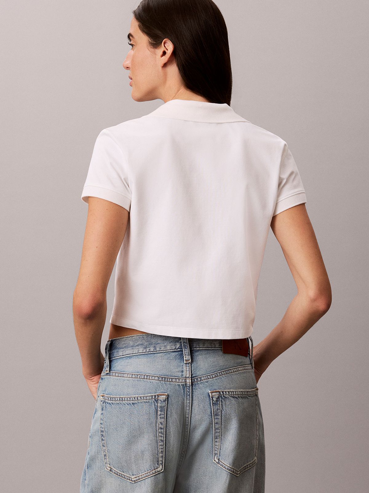 캘빈클라인 진(CALVIN KLEIN JEANS) 여성 쿨링 저지 크롭드 폴로 반팔 티셔츠 47G216G YAF