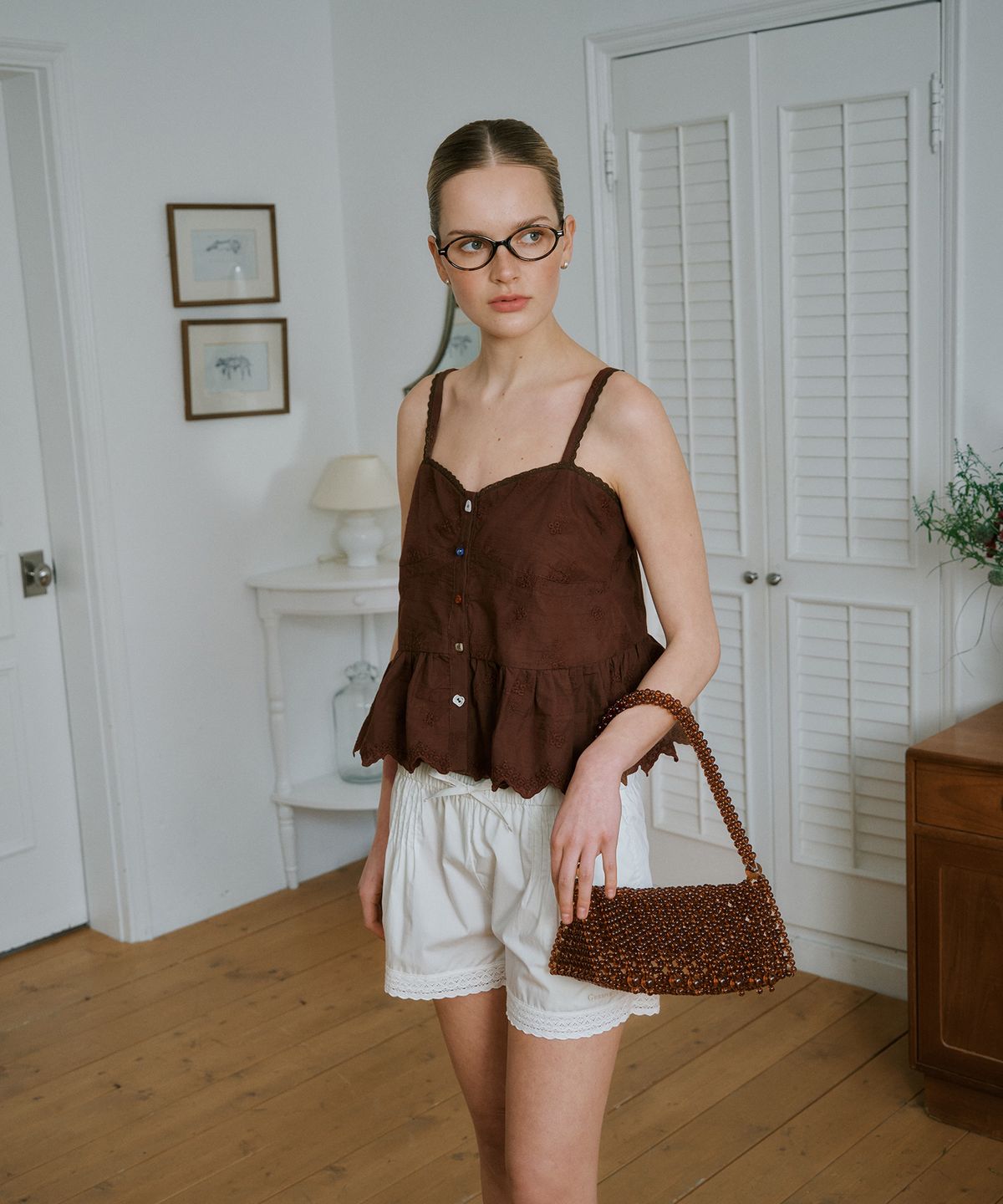 그린버터(GREENBUTTER) Pintuck Lace Trim Shorts (Ivory)