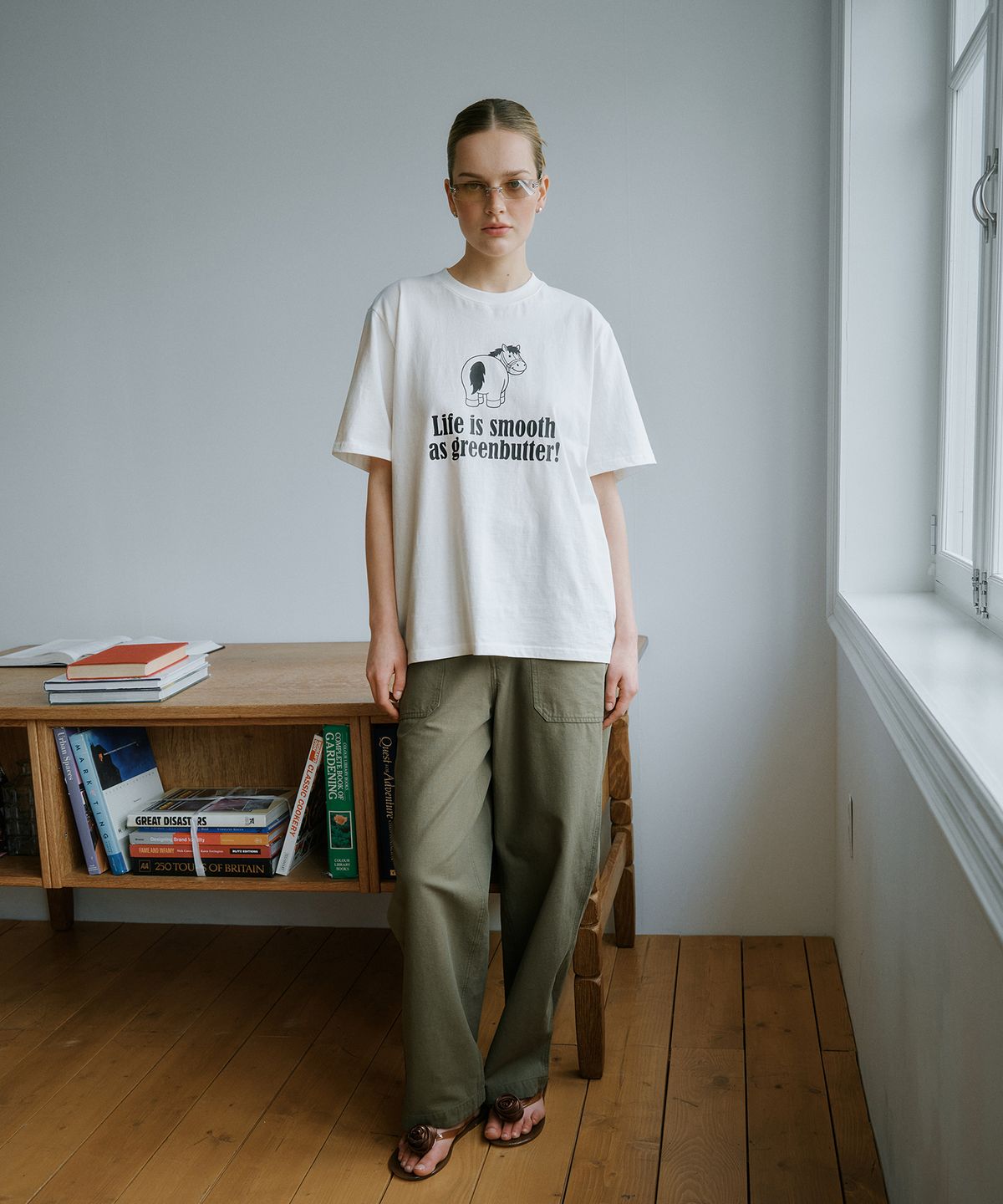 그린버터(GREENBUTTER) Patch Pocket Pants (Khaki)