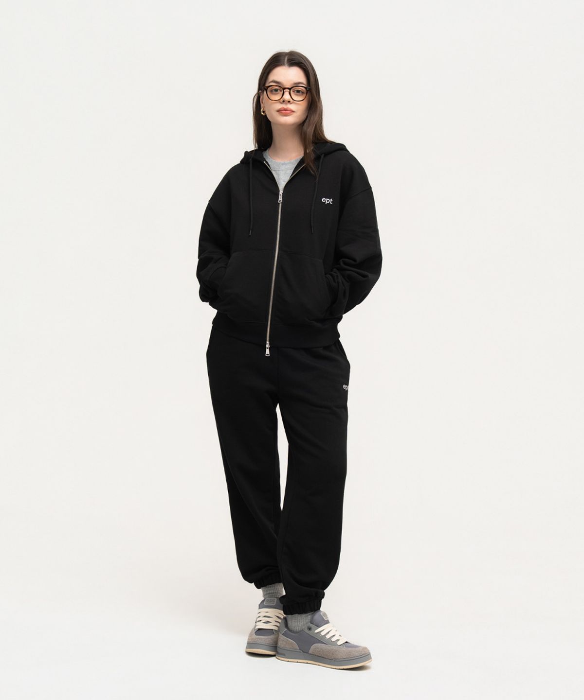 이피티(EPT) TRIANGLE FLAG SWEAT PANTS (BLACK)