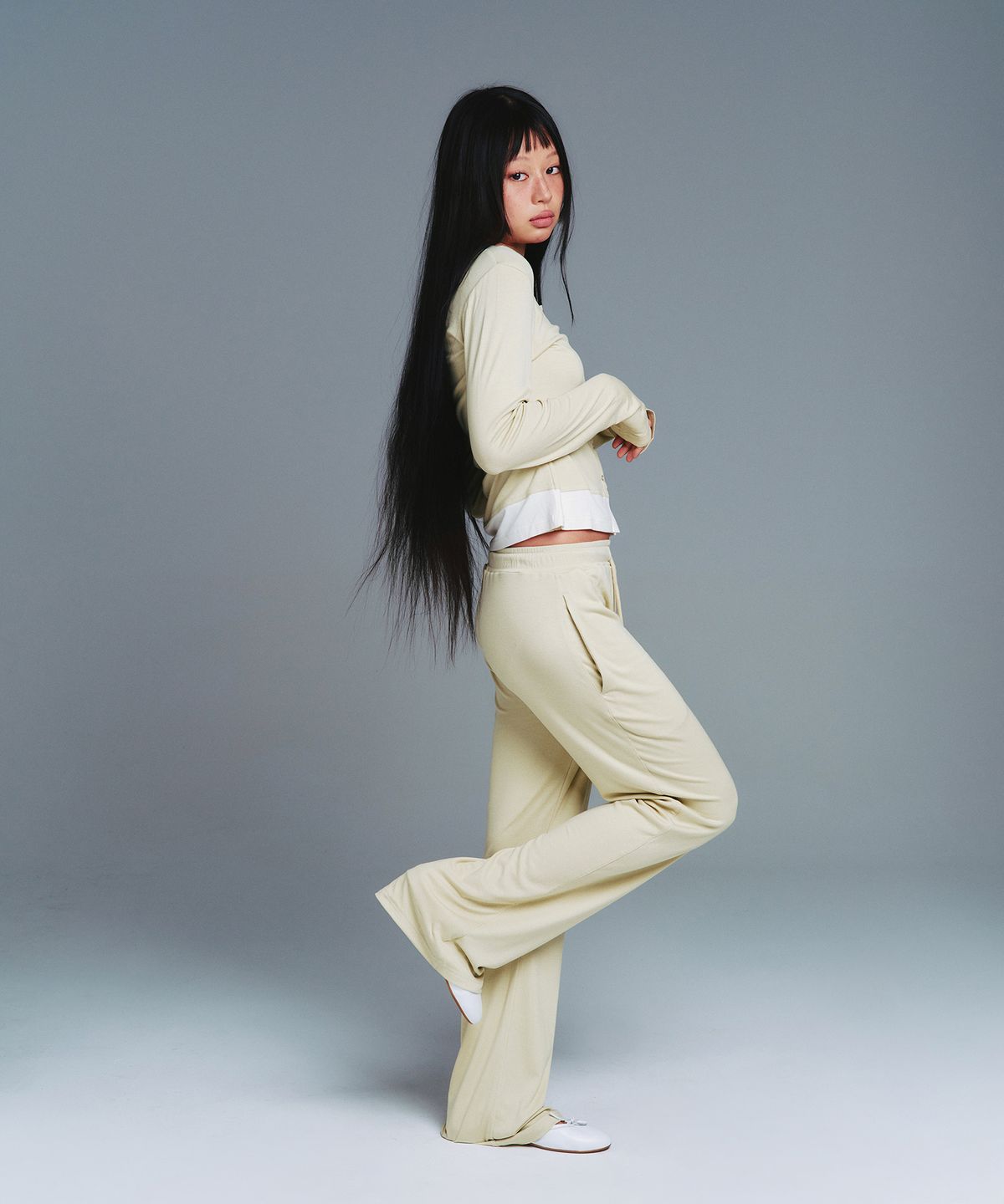아메스 월드와이드(AMES-WORLDWIDE) CLASSIC BOOT CUT LEGGINGS PANTS LIGHT GREEN