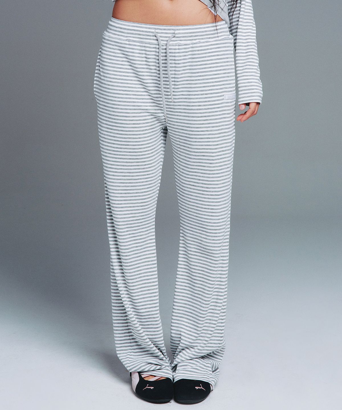아메스 월드와이드(AMES-WORLDWIDE) CLASSIC BOOT CUT LEGGINGS PANTS GREY