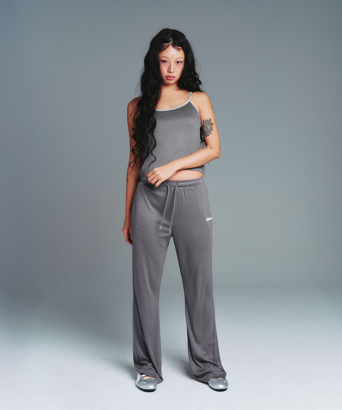 아메스 월드와이드(AMES-WORLDWIDE) CLASSIC BOOT CUT LEGGINGS PANTS CHARCOAL