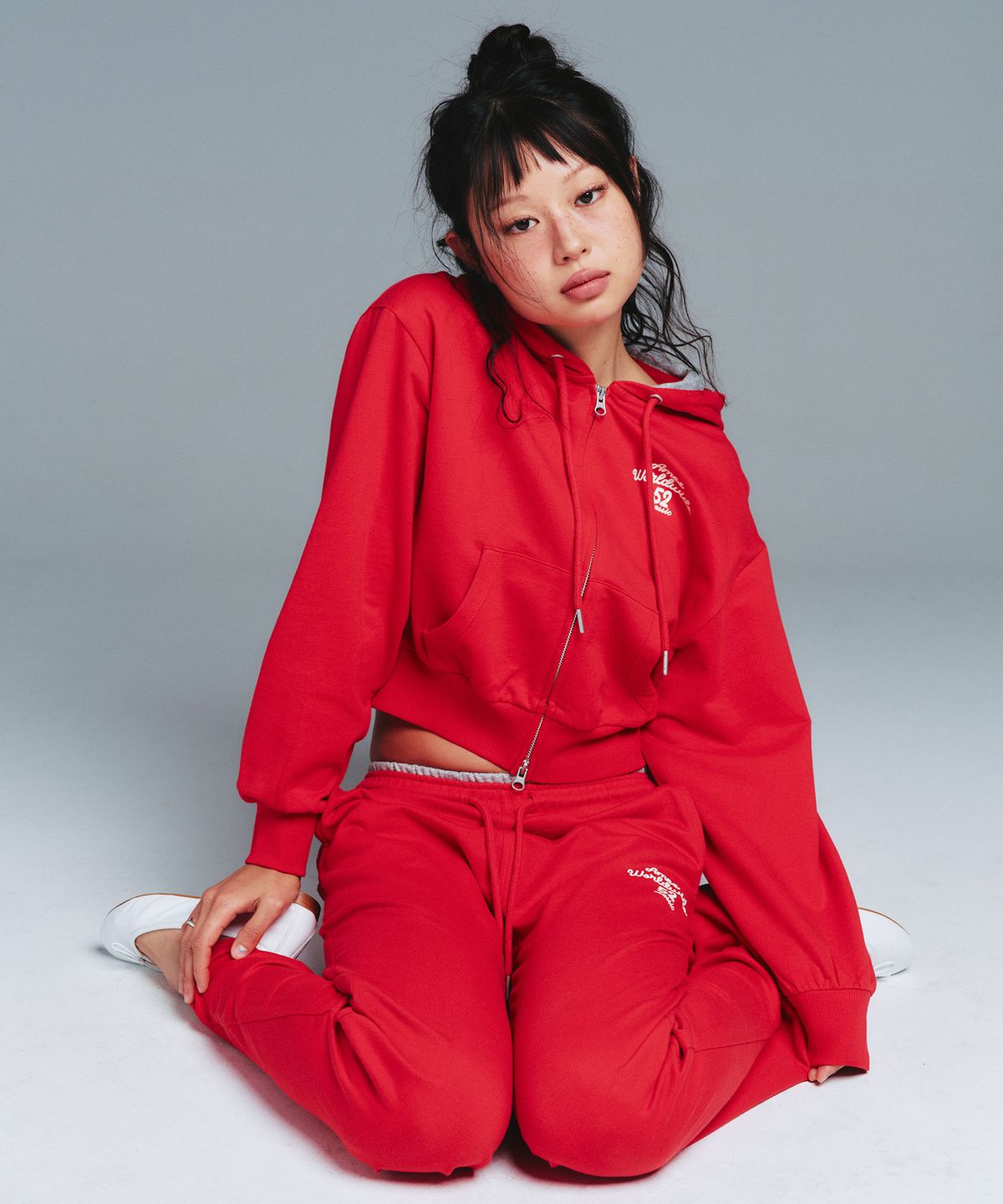 아메스 월드와이드(AMES-WORLDWIDE) CLASSIC SLIM BOOT CUT SWEAT PANTS RED