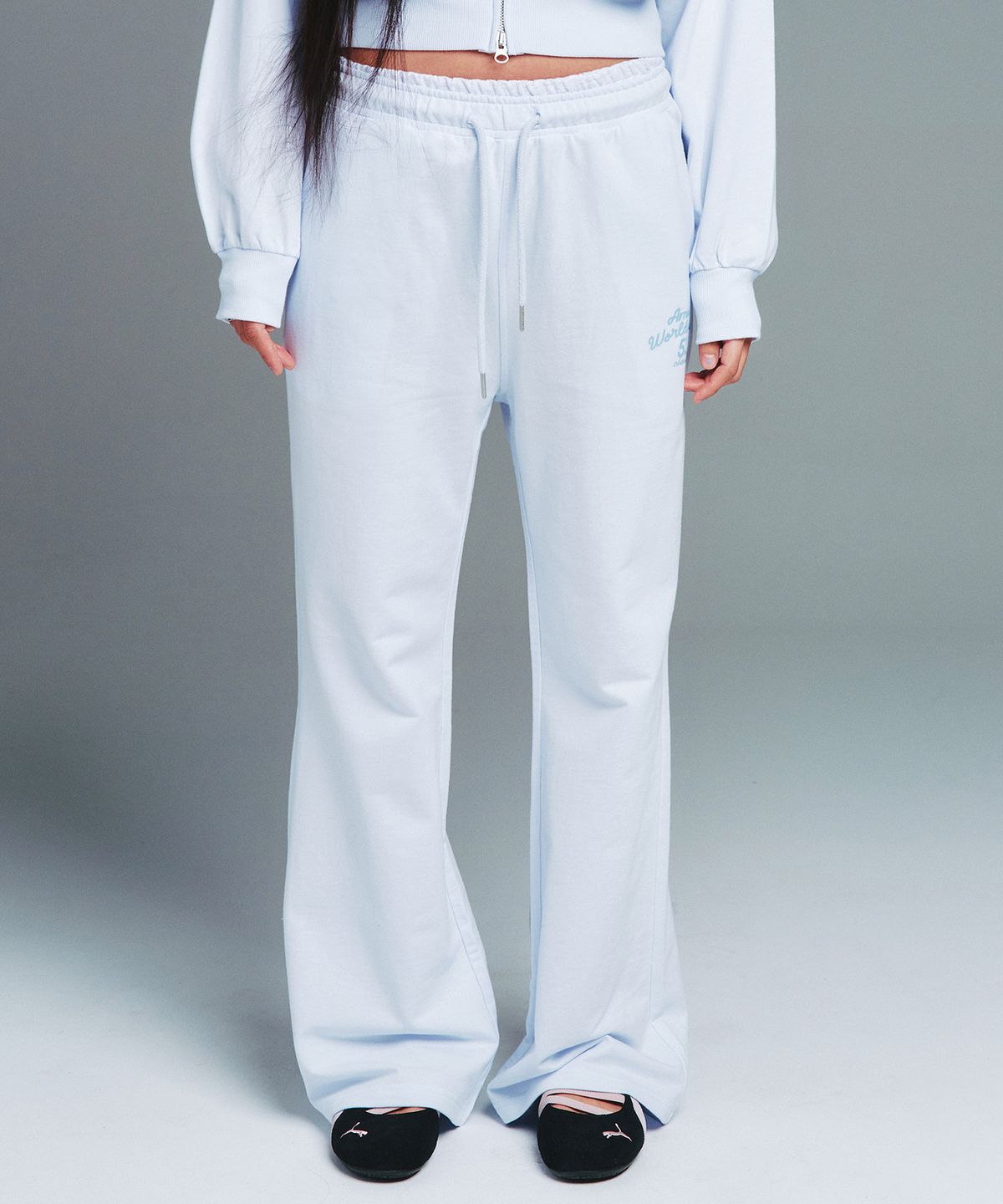 아메스 월드와이드(AMES-WORLDWIDE) CLASSIC SLIM BOOT CUT SWEAT PANTS BLUE