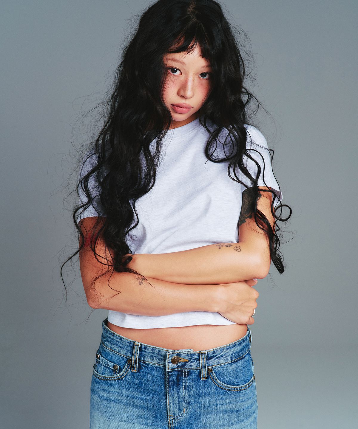 아메스 월드와이드(AMES-WORLDWIDE) CLASSIC BASIC TEE LIGHT GREY