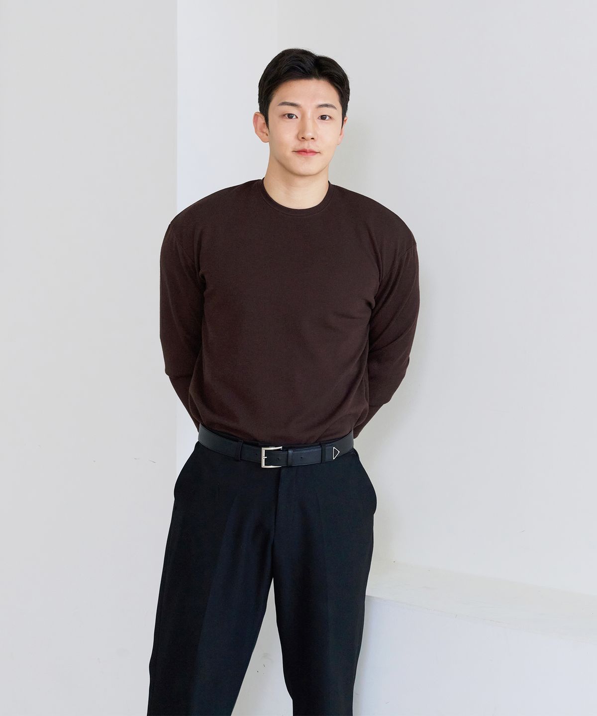 핵쿨남(HECKCOOLNAM) 탄탄 어깨넓어보이는 남자 머슬핏 긴팔 라운드 티셔츠