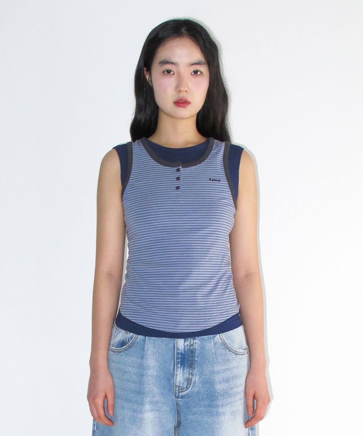 아메스 월드와이드(AMES-WORLDWIDE) LAYERED BUTTON SLEEVELESS BLUE