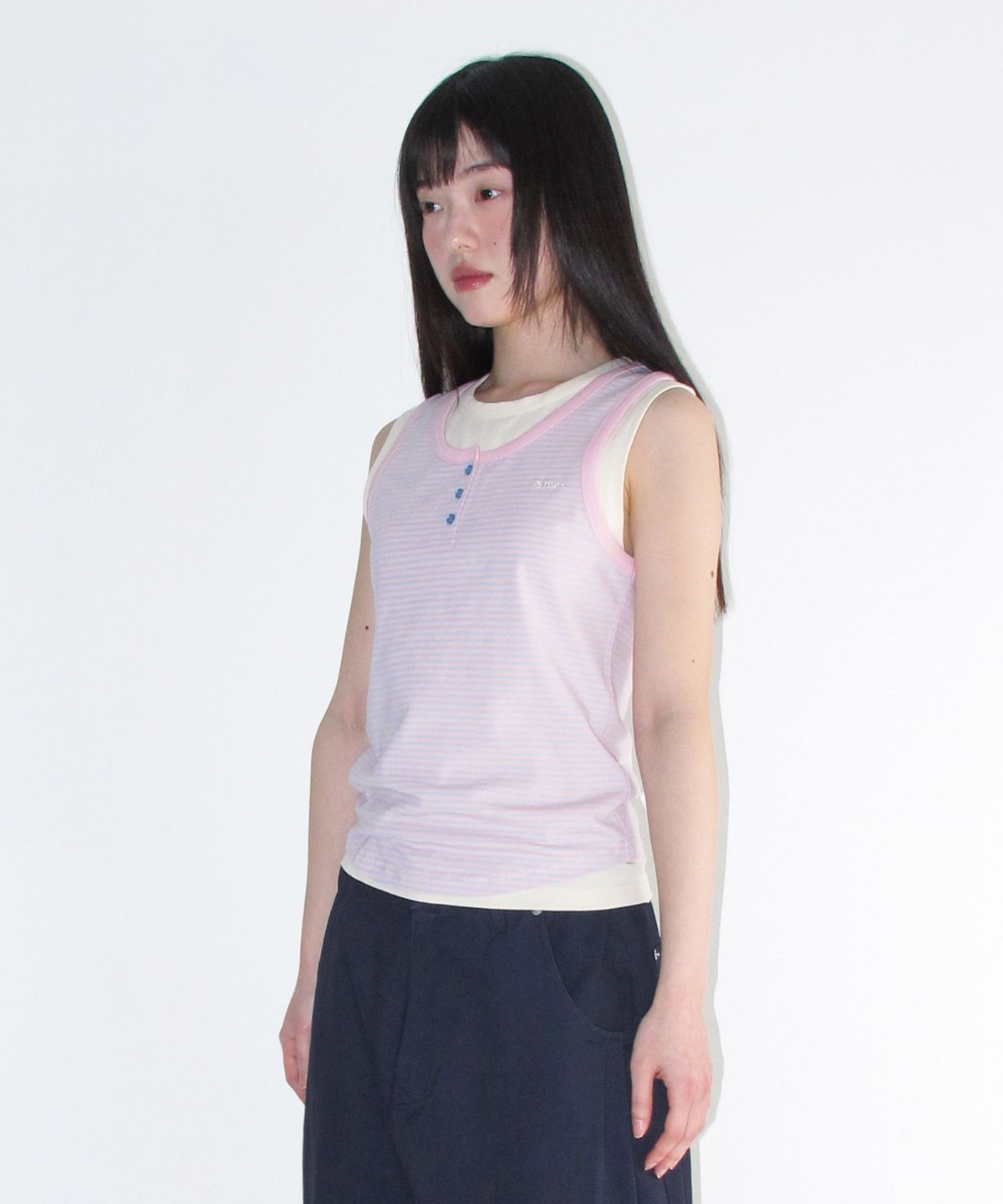 아메스 월드와이드(AMES-WORLDWIDE) LAYERED BUTTON SLEEVELESS PINK
