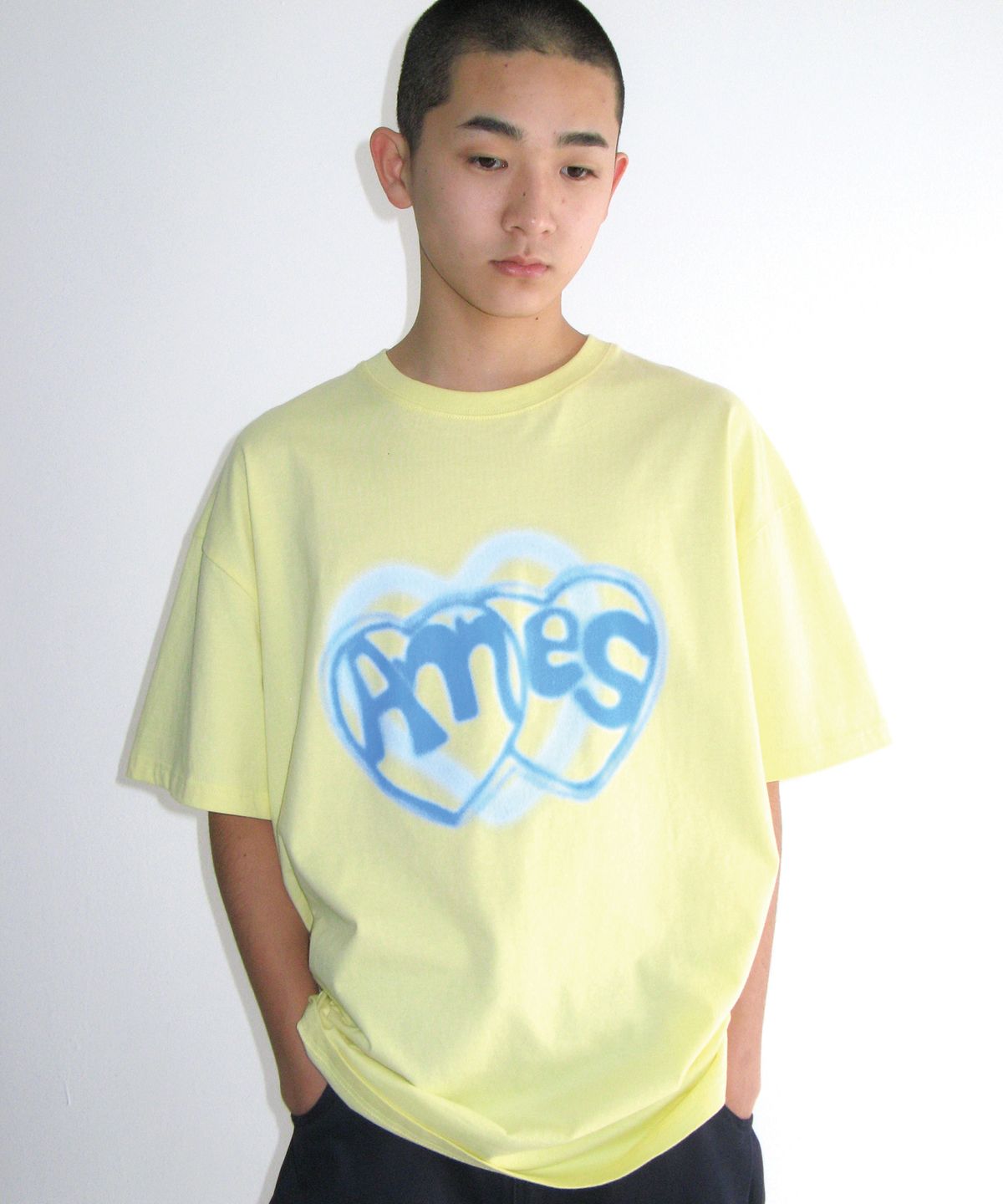 아메스 월드와이드(AMES-WORLDWIDE) HEART SPRAY TEE YELLOW
